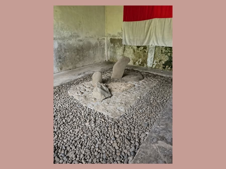 Batu Dakon: Jejak Tarumanagara